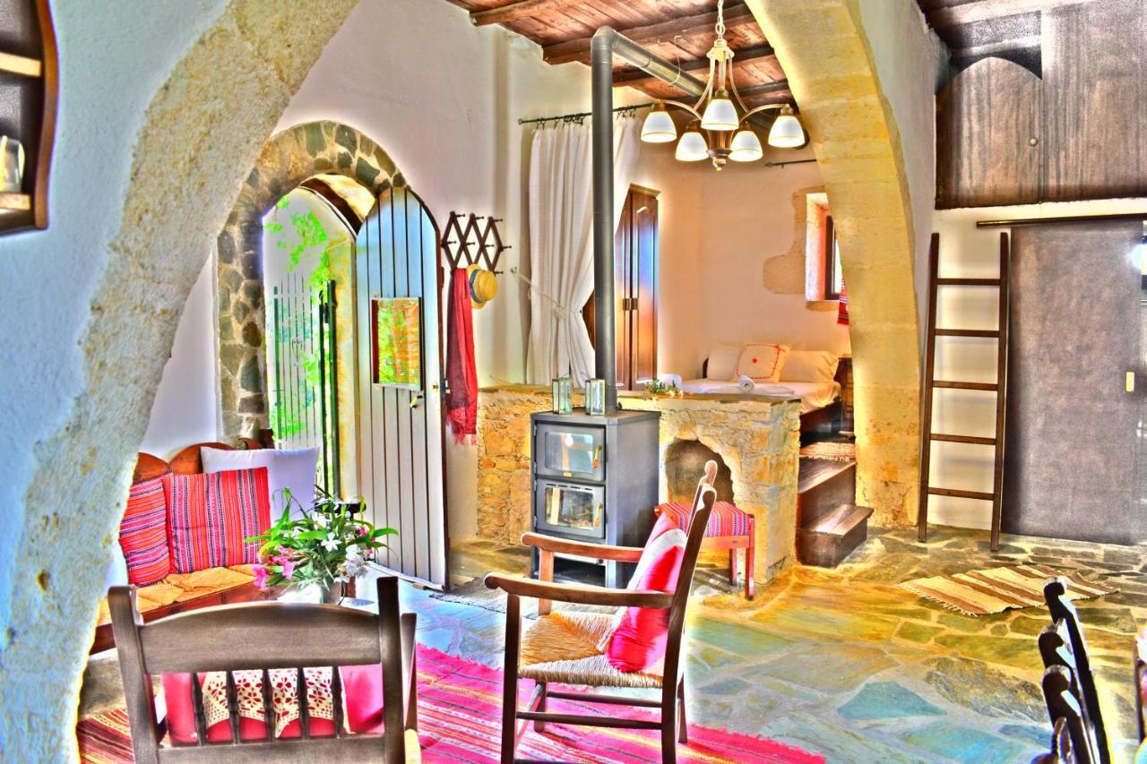 Вілла Anna'S Stone House Megala Chorafia Екстер'єр фото